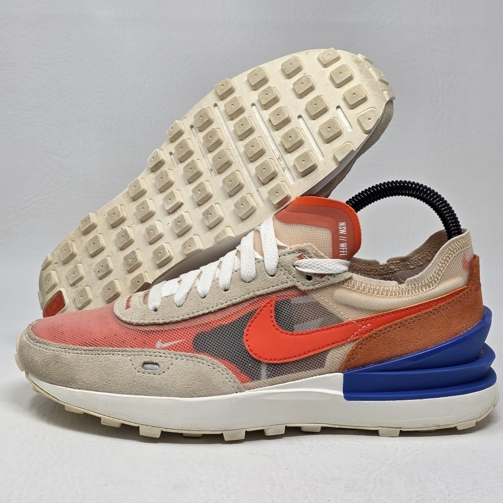 Nike Waffle One Women Athletic Shoes Orange Pearl White Blue Size 7.5 DC2533-200